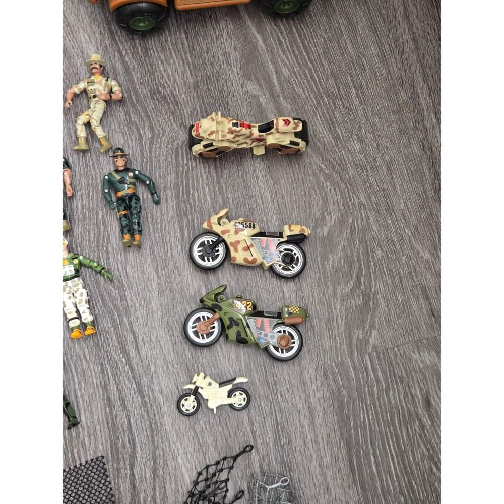 Lanard The Corps - Random Lot - GI Joe Figurines- Tank - Vehicles Vintage 1990's - Picture 3 of 13